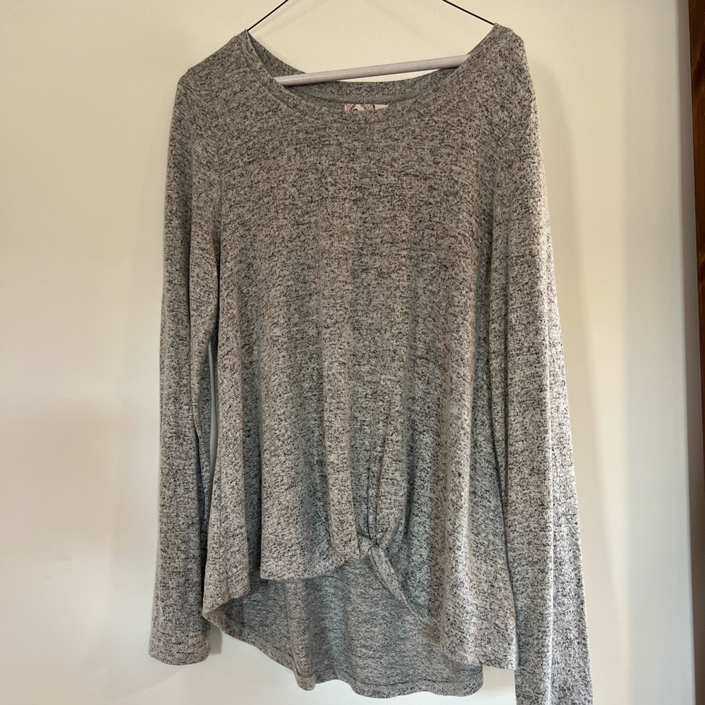 SO Women's Heather Gray Long Sleeve Top